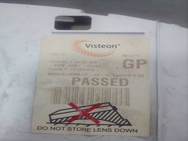 Foto 3ª: Cuadro de Instrumentos Ford Focus AMBIENTE D) BERLINA 116CV 85KW [KKDA] (2006)