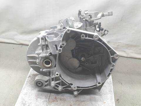 Foto 2ª: Caja Cambios Fiat Ducato 180 L2H2 RS 3450 MM FURGON