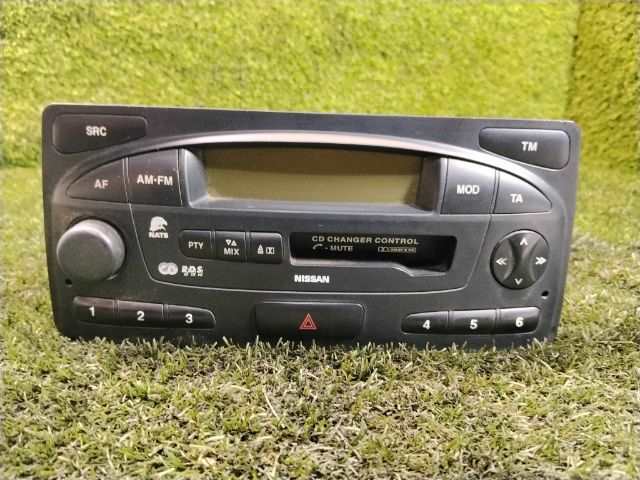 Sistema Audio Radio CD Nissan Terrano 2.7 TD TI 5P