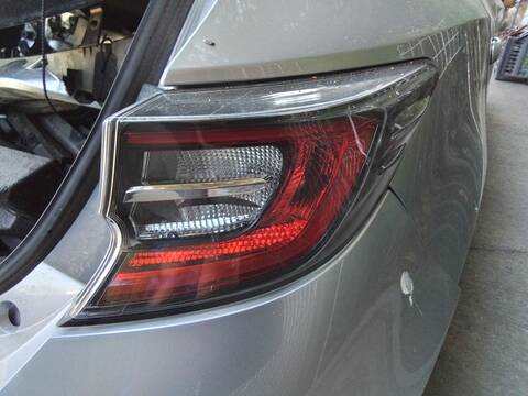 Foto 2ª: Piloto Trasero Derecho Toyota Corolla 1.8 98CV 72KW [2ZRFXE] (2022)