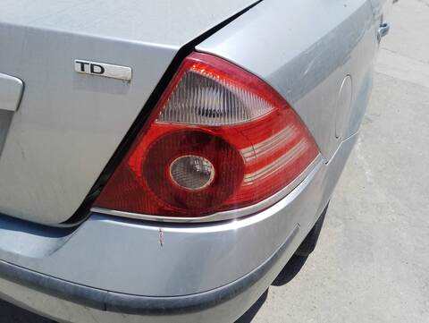 Foto 2ª: Piloto Trasero Derecho Ford Mondeo AMBIENTE BERLINA 115CV 85KW [HJBC] (2005)