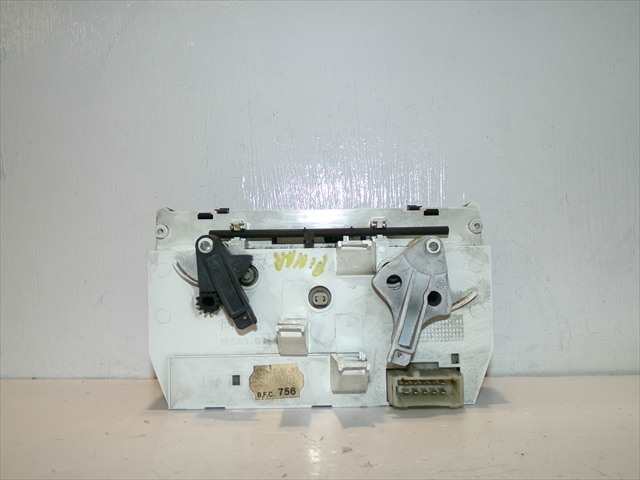 Foto 2ª: Mando Calefacción A. A. Peugeot 206 1.9 D [WJZ] (1999)