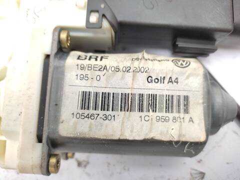 Foto 3ª: Elevalunas Eléctrico Delantero Izquierdo Volkswagen Golf 1.6 16V 105CV 77KW [BCB] (2002)