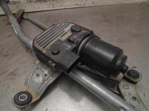 Foto 4ª: Motor Limpia Delantero Volkswagen Passat BLUEMOTION BERLINA 110CV 81KW [CBD] (2009)