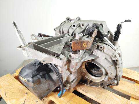 Foto 2ª: Caja Cambios Dacia Sandero 1.4 BS0C BS0A BS0G BS1F BS0E) 75CV 55KW [K7J710] (2008)