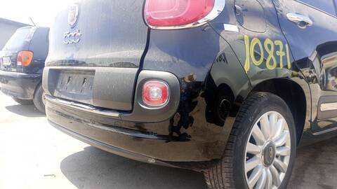 Foto 4ª: Paragolpes Trasero Fiat 500 1.3 D MULTIJET 199.LYM11 199.LYM1A) 95CV 70KW [330 A1.000,552 83 775,463 45 266] (2017)