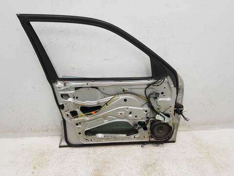 Foto 2ª: Puerta Delantera Izquierda Mercedes Clase E 180 300 TD 210.225) FAMILIAR