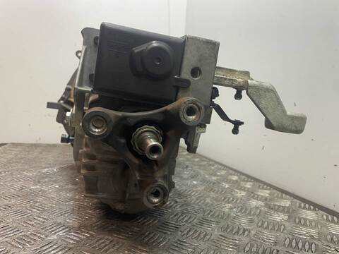 Foto 3ª: Caja Cambios Ford Transit PHFA FURGON (2010)