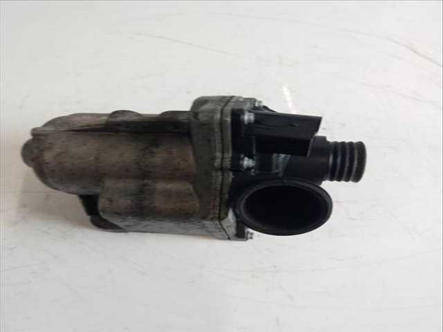 Bomba de Agua Bmw Serie 7 720 326 CV 240KW