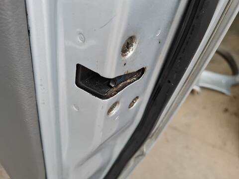 Cerradura Puerta Delantera Derecha Suzuki Vitara A51C 132CV