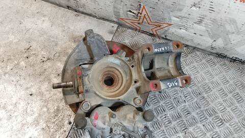 Foto 3ª: Mangueta Delantera Izquierda Peugeot Boxer 1400 TD 128CV 94KW CAJA CERRADA [8410 43S] (2003)