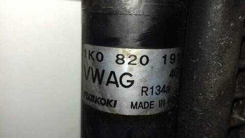 Foto 3ª: Radiador Calefaccion A.A. Volkswagen Jetta ADVANCE 105CV 77KW [BKC] (2005)