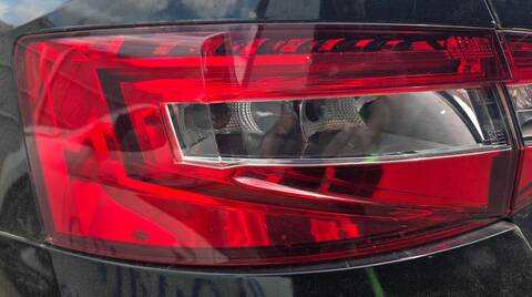 Piloto Trasero Izquierdo Skoda Superb ACTIVE 150CV 110KW