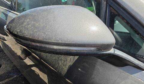 Retrovisor Derecho Volkswagen Golf EDITION BLUEMOTION TECH. 105CV 77KW