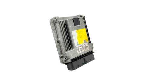 Centralita Motor ECU Audi A4 AVANT