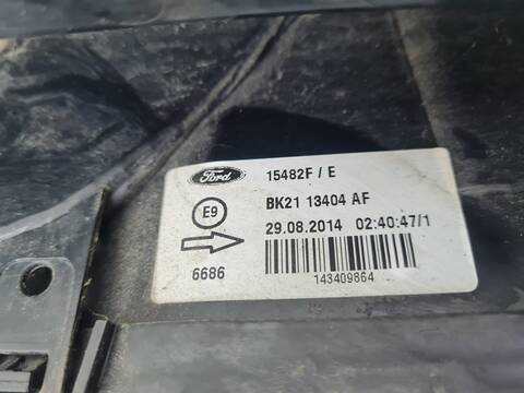 Foto 2ª: Piloto Trasero Derecho Ford Transit 2.2 TDCI CAT 125CV 92KW [CYFF] (2014)