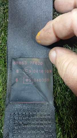 Foto 3ª: Cinturón Trasero Central Nissan Terrano 2.7 D R20 [TD27TI] (2002)