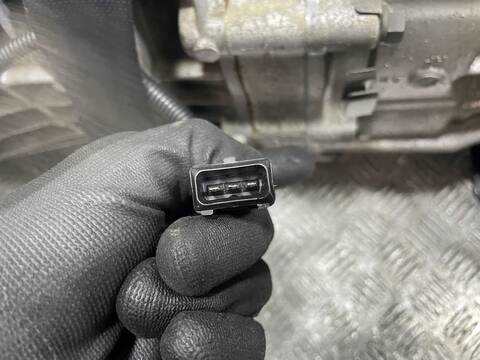 Foto 2ª: Caja Cambios Hyundai Terracan J3 (2006)