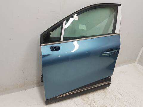 Foto 3ª: Puerta Delantera Izquierda Renault Clio SIN DEFINIR