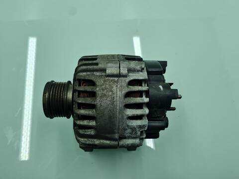Foto 4ª: Alternador Renault Megane LIMITED BERLINA 95CV 70KW III BERLINA 5 P [K9K R8] (2015)