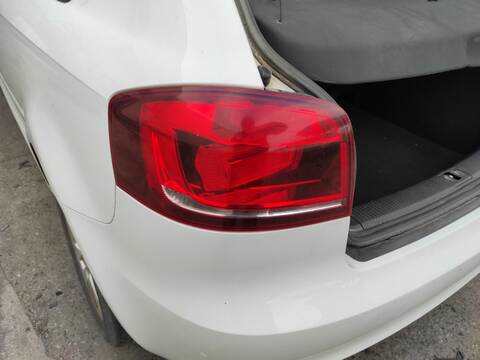Piloto Trasero Izquierdo Audi A3 CAYC