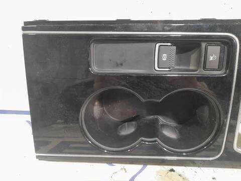 Foto 3ª: Consola Central Jaguar XE 2.0 DIESEL CAT 180CV 132KW (2014)