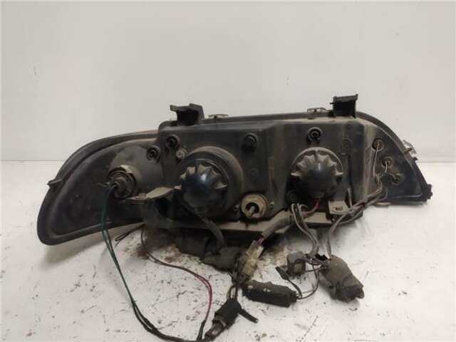 Foto 2ª: Faro Izquierdo Bmw Serie 5 518 3.0 530D [3.0 LTR. - 142 KW 24V TURBODIESEL CAT] [M57 D30]