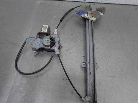 Foto 4ª: Elevalunas Eléctrico Delantero Izquierdo Nissan Almera ACENTA 110CV 81KW [YD22] (2001)