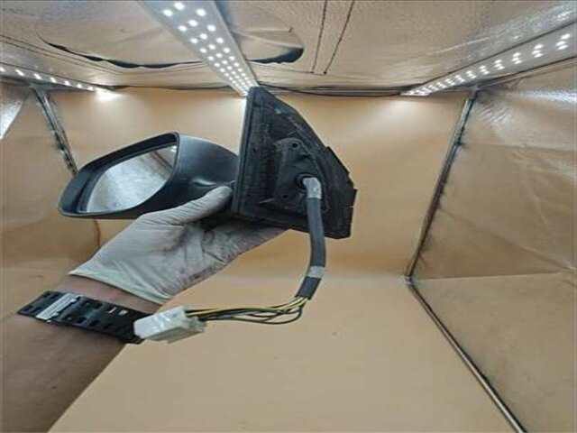 Foto 2ª: Retrovisor Izquierdo Toyota Avensis 2.2 D-4D EXECUTIVE BERLINA (5-PTAS.) [2.2 LTR. - 110 KW D-4D CAT] [2AD]