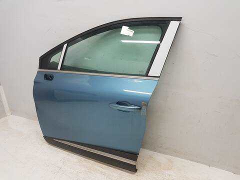 Foto 3ª: Puerta Delantera Izquierda Renault Captur 1.3 TCE 131CV [H5H470] (2019)