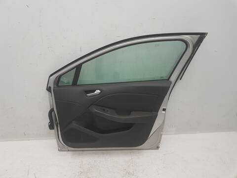 Foto 2ª: Puerta Delantera Derecha Renault Clio EQUILIBRE (2019)