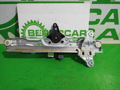 Foto 2ª: Elevalunas Eléctrico Trasero Izquierdo Nissan Qashqai ACENTA 140CV [HR13DDT] (2013)