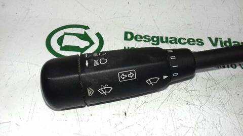 Foto 2ª: Mando Multifuncion Mercedes Clase C 160 2.2 CDI CAT BERLINA 143CV 105KW [OM611962] (2000)