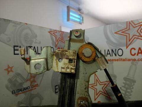 Foto 4ª: Elevalunas Eléctrico Delantero Izquierdo Nissan X-Trail XE 150CV 110KW T31) [M9R] (2008)