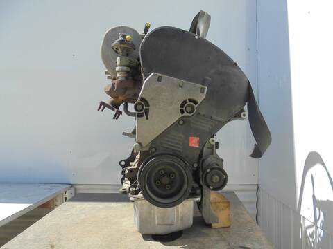Foto 2ª: Motor Completo Volkswagen Polo CONCEPTLINE 64CV 47KW [ASY] (2001)