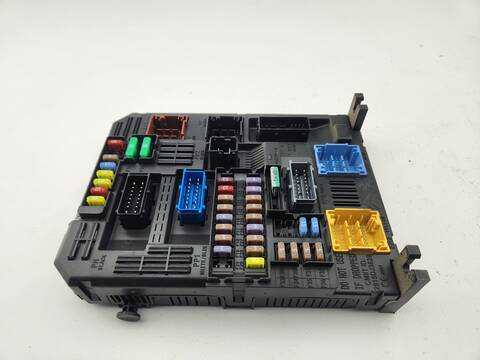 Caja Reles Fusibles Citroen Berlingo FEEL M 102CV 75KW