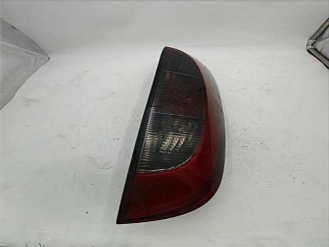 Foto 1ª: Piloto Trasero Derecho Opel Corsa 1.2 ENJOY [1.2 LTR. - 55 KW 16V CAT (Z 12 XE - LW4)] [Z12XE]