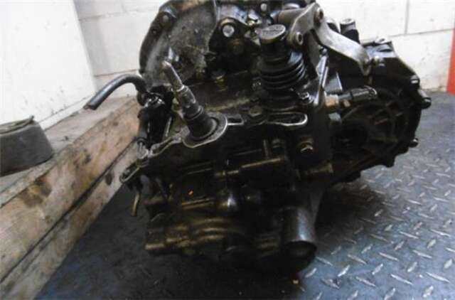 Foto 2ª: Caja Cambios Renault Megane 1.9 CONFORT AUTHENTIQUE [1.9 LTR. - 88 KW DCI DIESEL] II CLASSIC BERLINA (2003-_) [F9QB800]