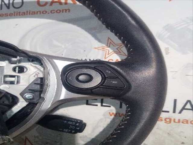 Foto 3ª: Volante Toyota Yaris HYBRID ACTIVE 101CV 74KW [1NZ] (2019)