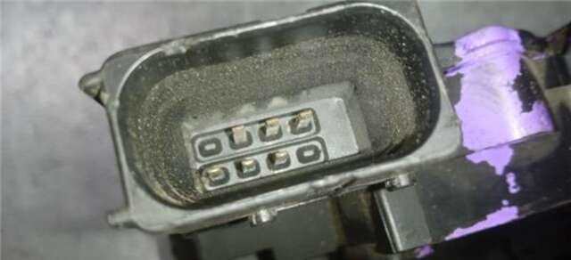 Foto 3ª: Cerradura Puerta Delantera Derecha Opel Corsa 1.3 CDTI [Z 13 DTJ]