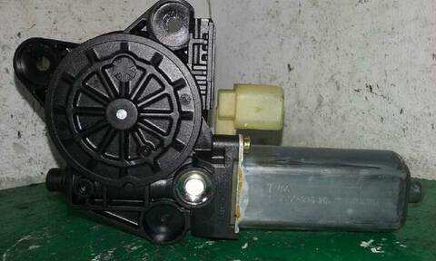 Elevalunas Eléctrico Trasero Izquierdo Mercedes Clase C 160 3.2 V6 18V CAT BERLINA 218CV 160KW