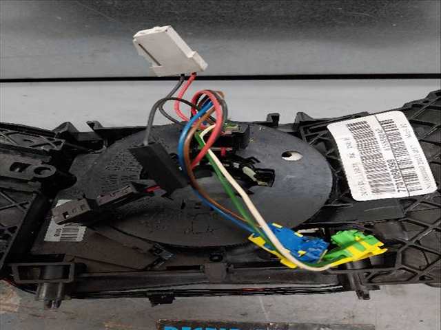 Foto 2ª: Mando Multifuncion Renault Megane 1.9 D [D-F9Q B8] (2004)