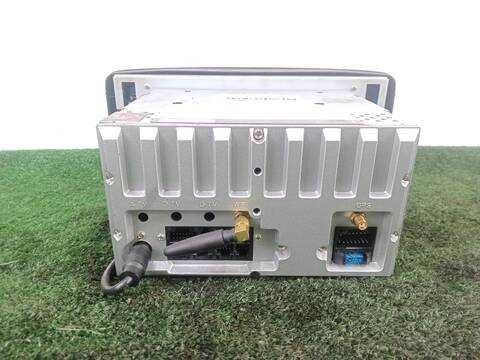 Foto 2ª: Sistema Audio Radio CD Mercedes Clase R 280 R 320 CDI 4-MATIC 251.022 251.122) 224CV 165KW [OM 642.950] (2006)