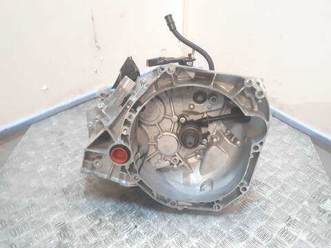 Caja Cambios Renault Clio TCE 90 B7MT) 91CV 67KW