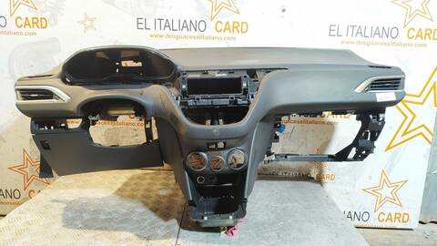 Foto 1ª: Salpicadero Peugeot 208 ACTIVE 92CV 68KW [9H06] (2014)