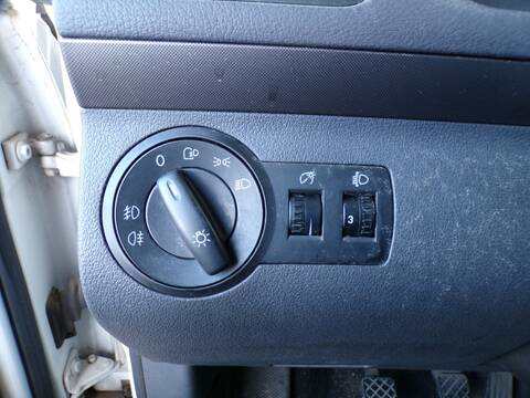 Mando Luces Volkswagen Touran BXE