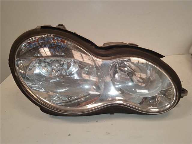Faro Derecho Mercedes Clase C 220 1.6