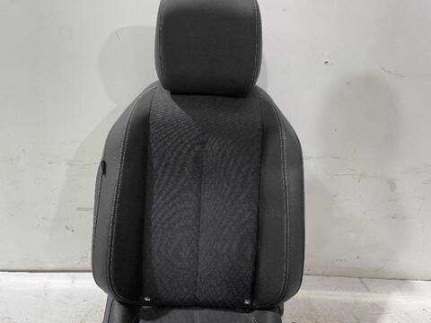 Foto 3ª: Asiento Delantero Derecho Opel Corsa EDITION 101CV [F 12 XHL] (2019)