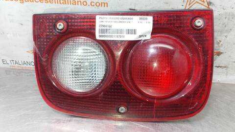 Foto 1ª: Piloto Trasero Izquierdo Land Rover Freelander 98CV 72KW [20T2N] (1998)