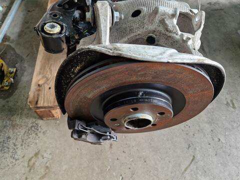 Foto 3ª: Puente Trasero Volvo V60 2.0 DIESEL 197 CV 145KW [D420T8] (2022)